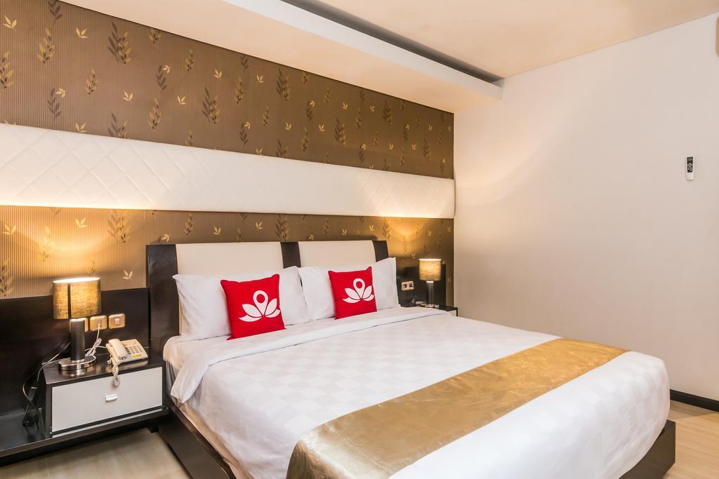 Zen Rooms Denpasar Marlboro Exterior foto