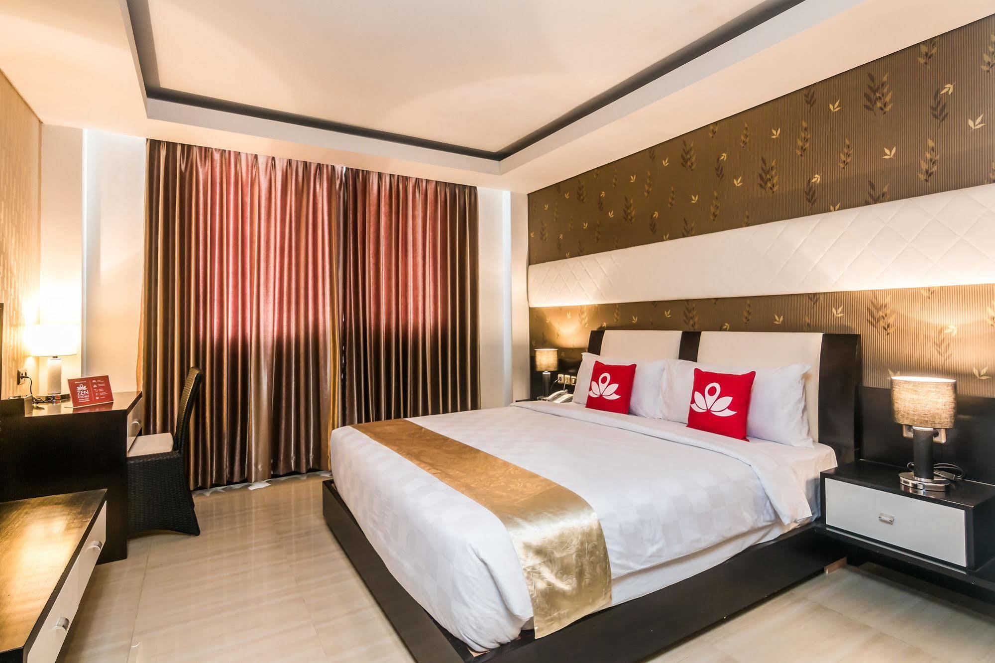 Zen Rooms Denpasar Marlboro Exterior foto